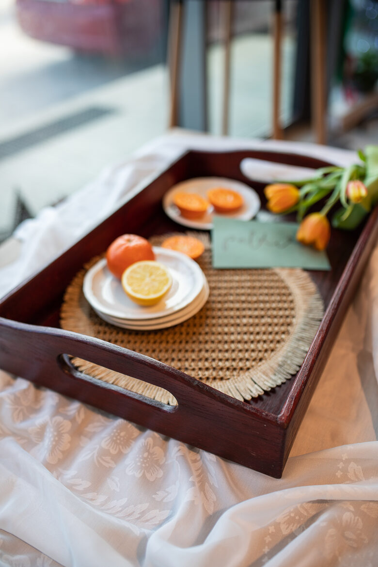 Paplāte ar rokturiem, koka