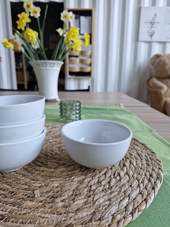 Bļodas uzkodām, baltas