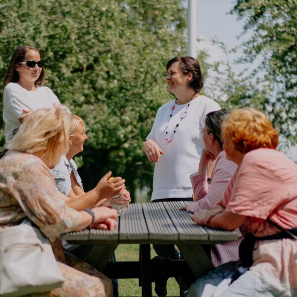 Īpaša diena īpašai māmiņai 2024 - Tabitas Sirds - Kristīga labdarības organizācijas