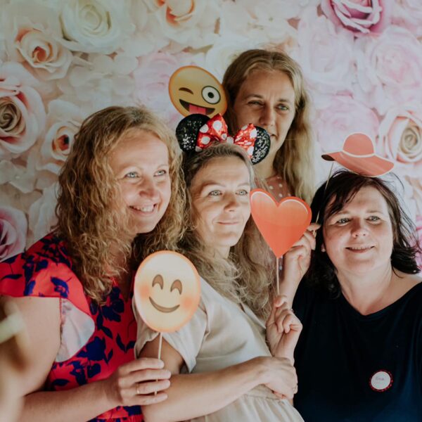 Īpaša diena īpašai māmiņai 2024 - Tabitas Sirds - Kristīga labdarības organizācijas